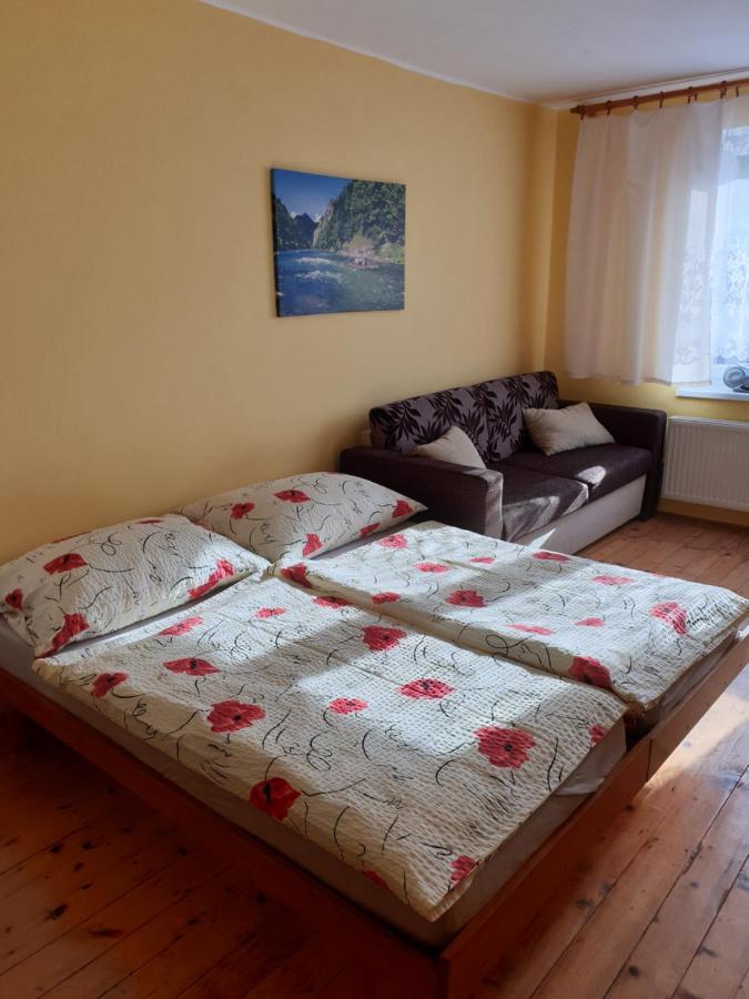 Chalupa Anna Červený Kláštor Dış mekan fotoğraf